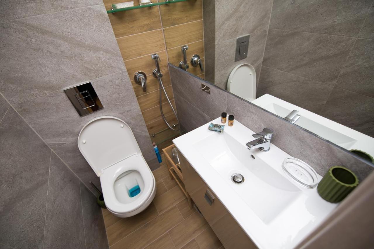 Helen Luxury Loft Design Meisonette-Apartment Atene Esterno foto