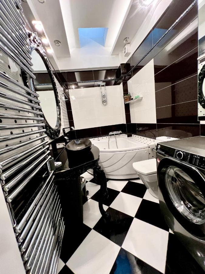 Helen Luxury Loft Design Meisonette-Apartment Atene Esterno foto