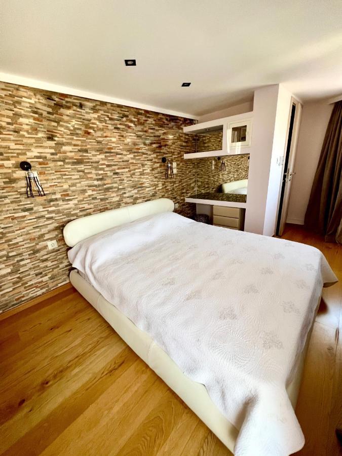 Helen Luxury Loft Design Meisonette-Apartment Atene Esterno foto